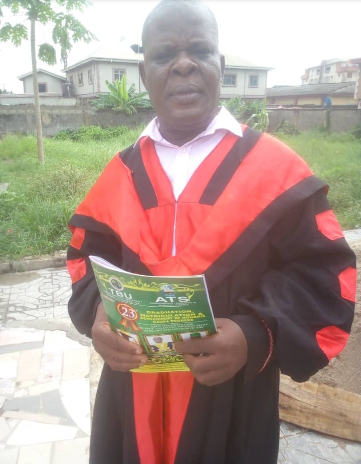 TBUGLEX Graduate